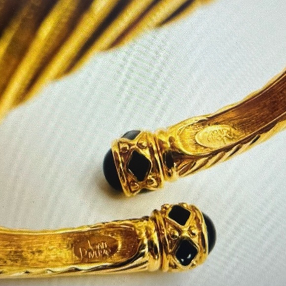 Joan Rivers Signed Gold & Black Clamper Bracelet Classic Collection w/ Orig. Bag - Picture 9 of 12